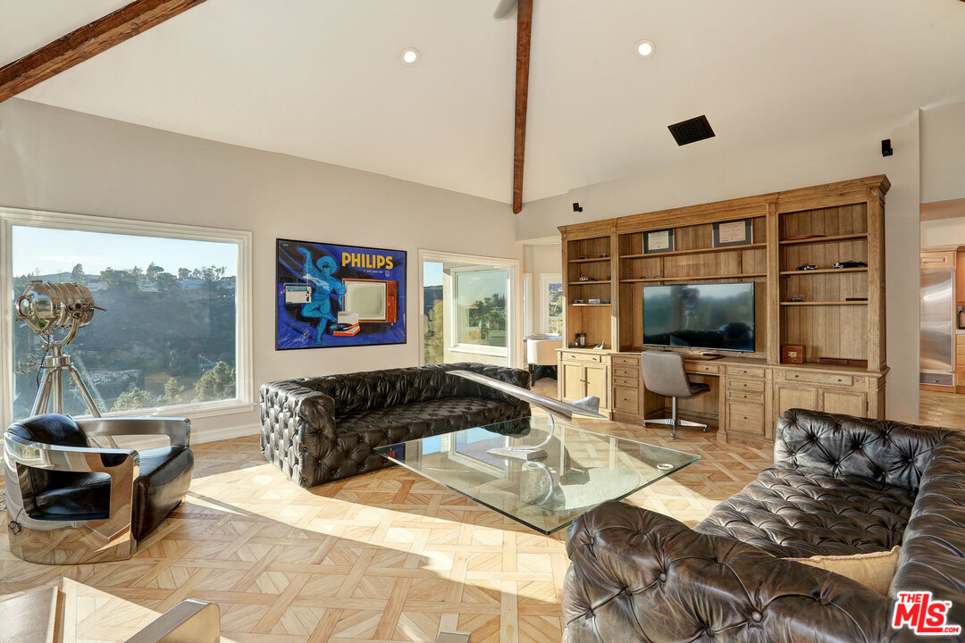1111 Somera Road Los Angeles, CA 90077 - Photo 33 of 54