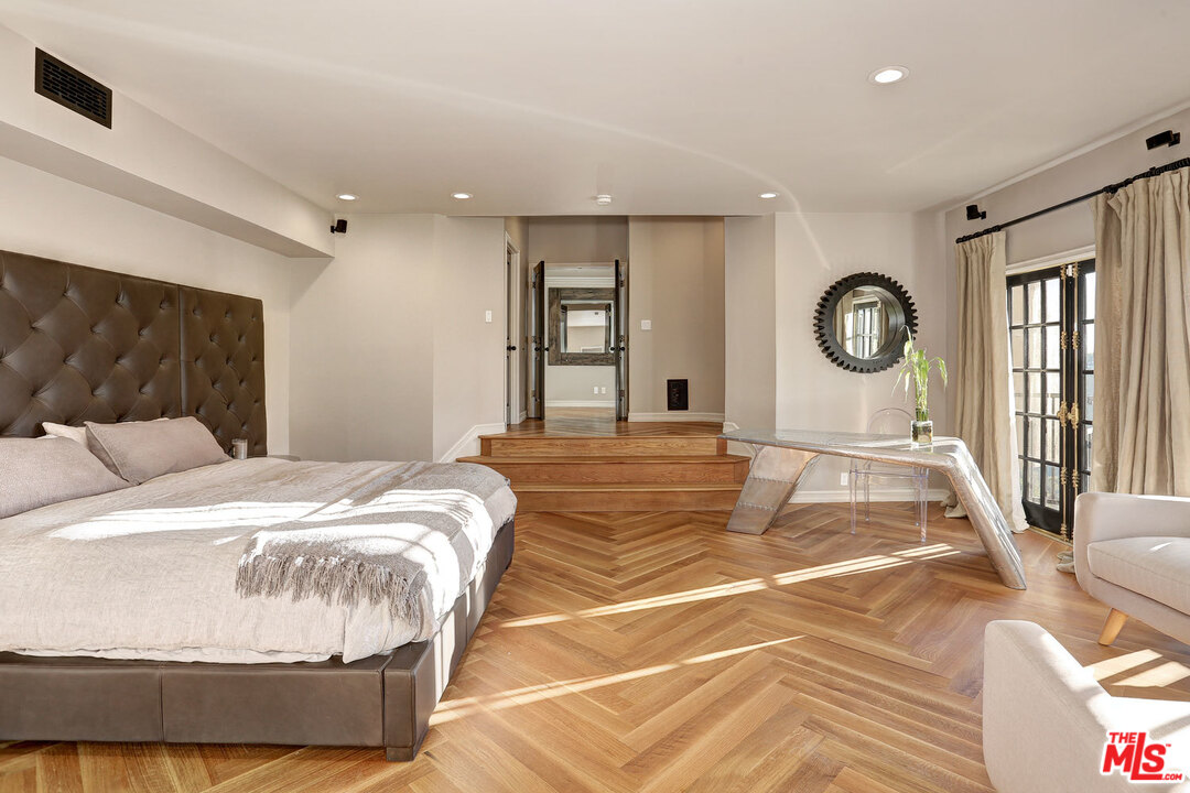 1111 Somera Road Los Angeles, CA 90077 - Photo 45 of 54