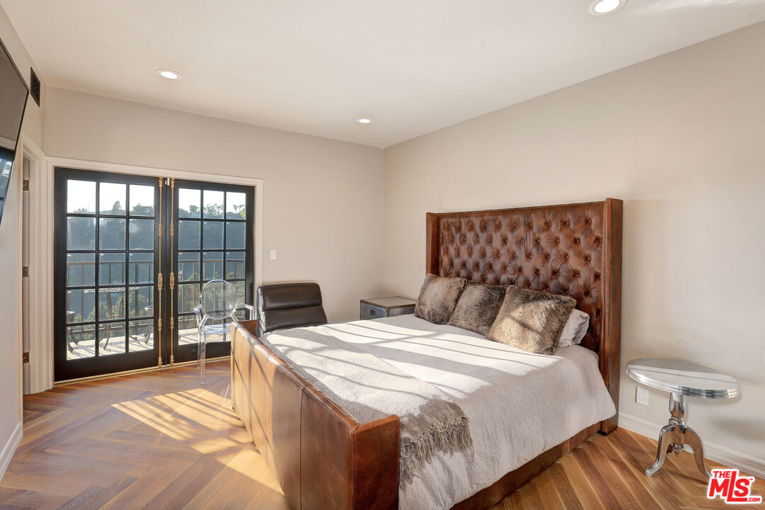 1111 Somera Road Los Angeles, CA 90077 - Photo 48 of 54