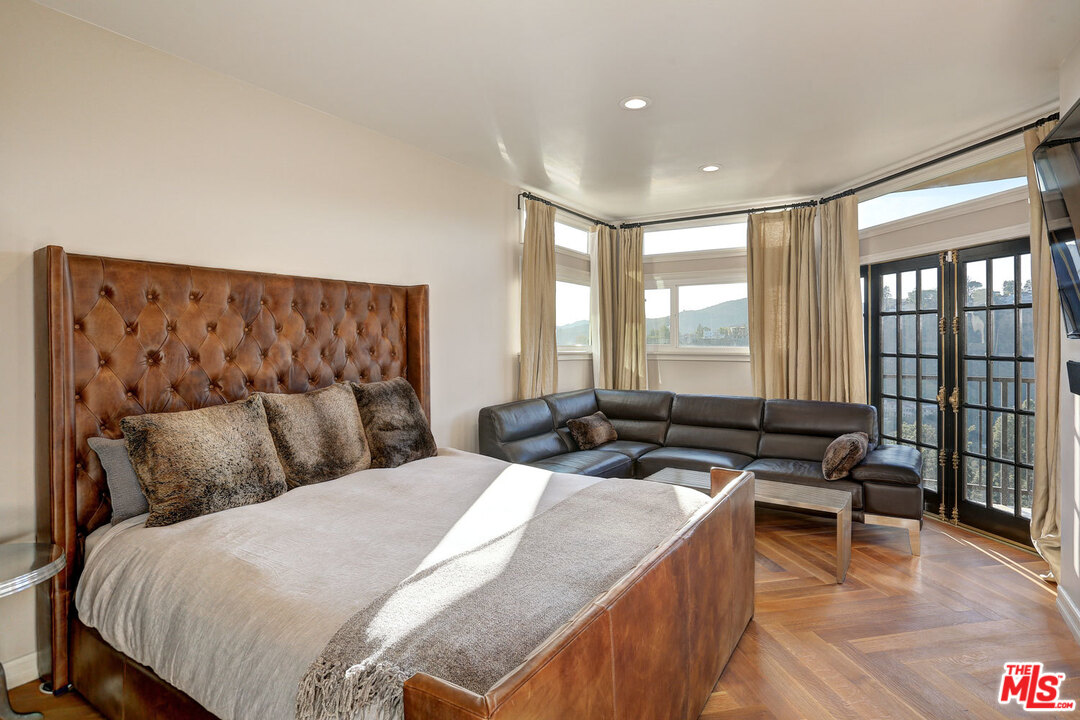1111 Somera Road Los Angeles, CA 90077 - Photo 50 of 54