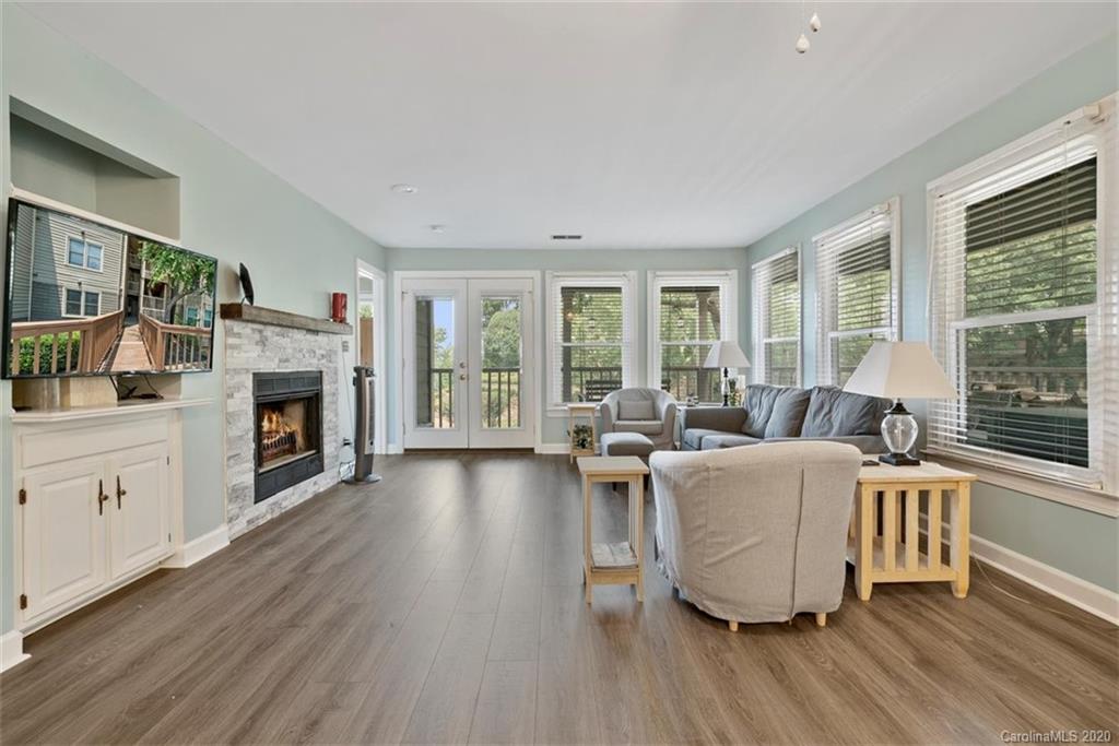 13822 Queens Harbor Road Charlotte, NC 28278 - Photo 20 of 48