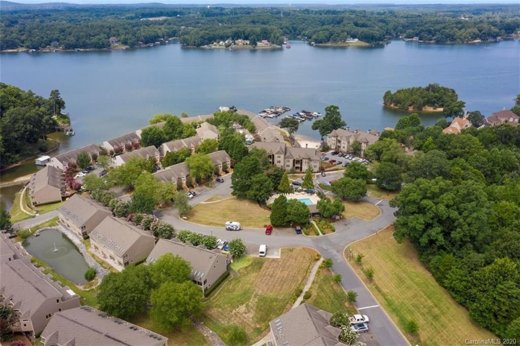 13822 Queens Harbor Road Charlotte, NC 28278 - Photo 43 of 48