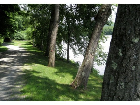 275 Connecticut River Road Springfield, VT 05156 - Photo 6 of 26