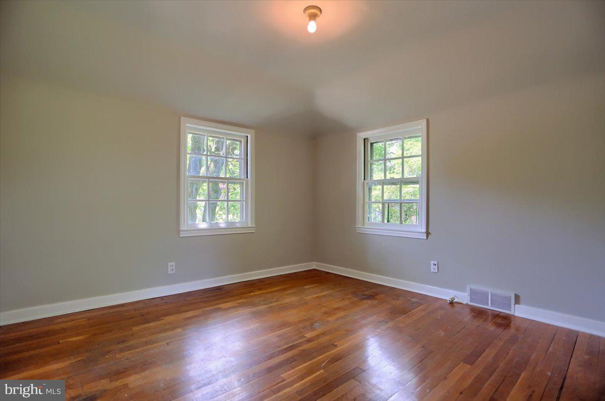 8 Riddle Road Camp Hill, PA 17011 - Photo 13 of 25 Gallery Image 13