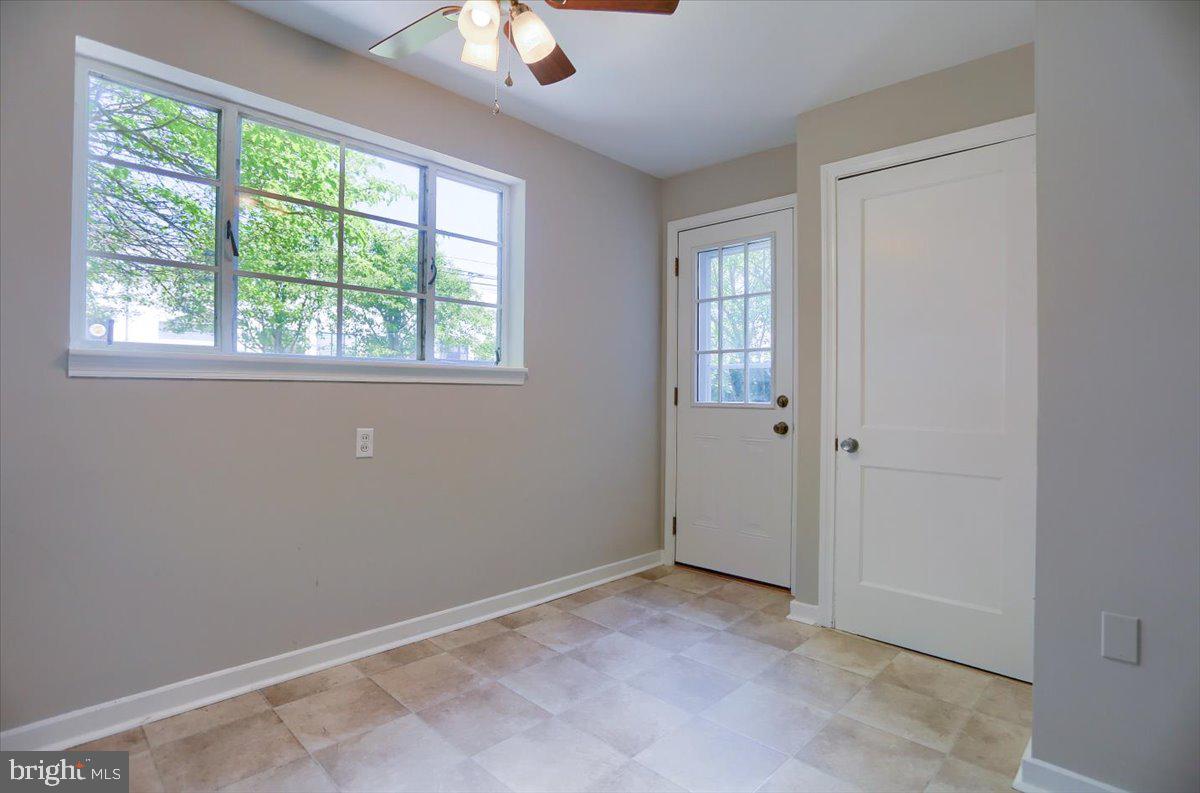 8 Riddle Road Camp Hill, PA 17011 - Photo 5 of 25 Gallery Image 5