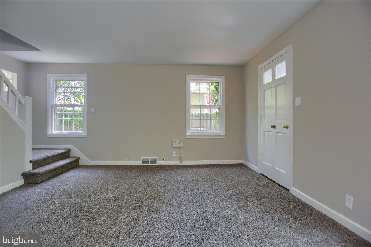 8 Riddle Road Camp Hill, PA 17011 - Photo 9 of 25 Gallery Image 9