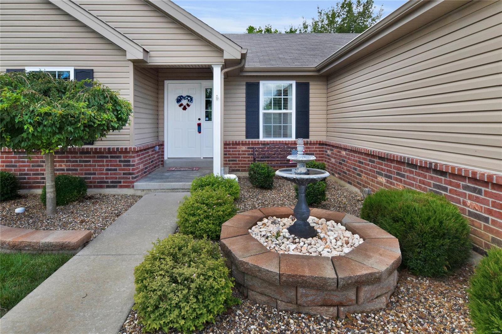 316 Spring Day Court Lake St. Louis, MO 63367 - Photo 3 of 22