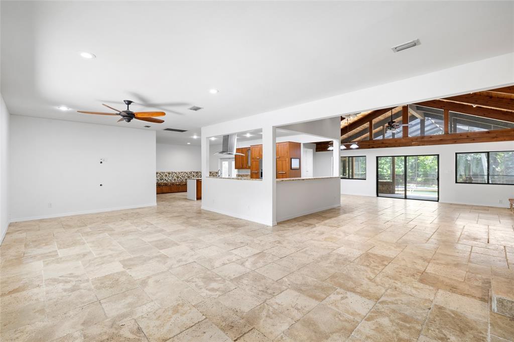 181 North Smokey Mountain Road Seffner, FL 33584 - Photo 12 of 61