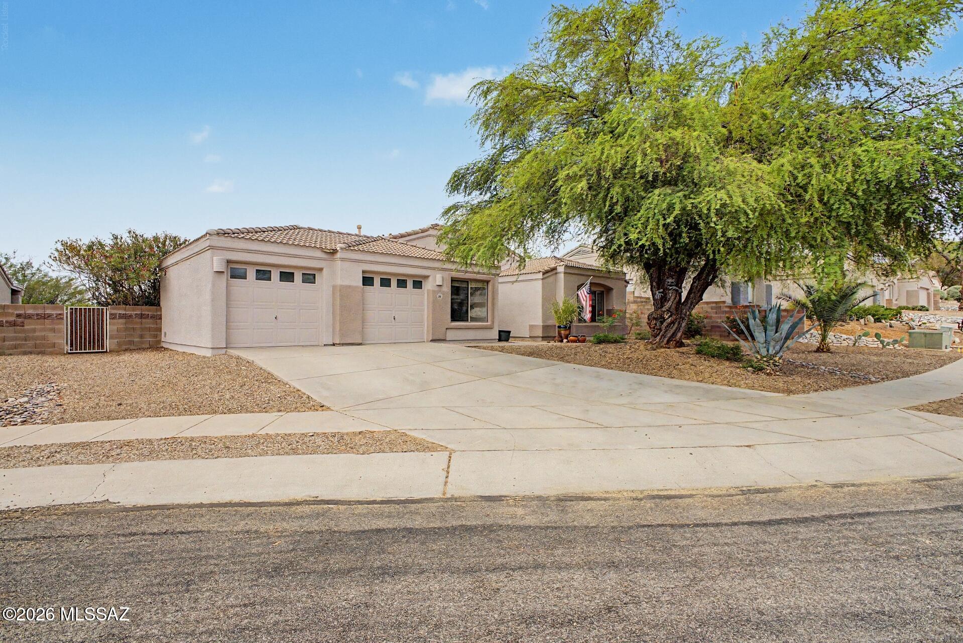 301 West Greys Road Tucson, AZ 85737 - Photo 2 of 34 Front