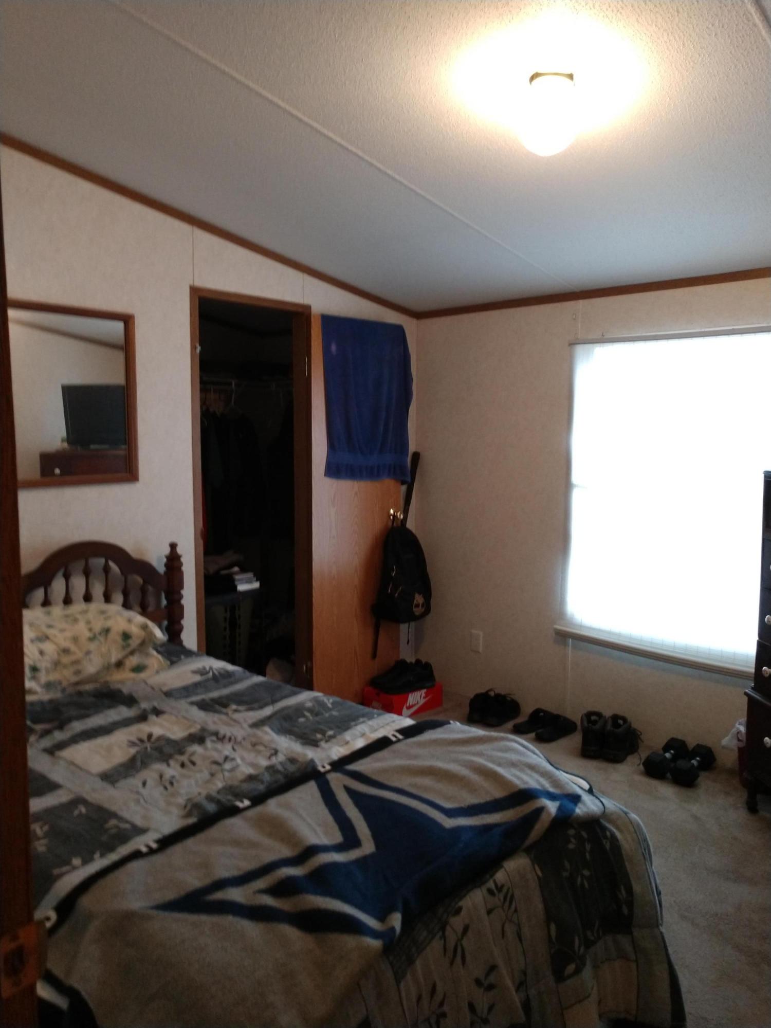 924 Chestnut Grove Road Dandridge, TN 37725 - Photo 15 of 24 Bed Room 2