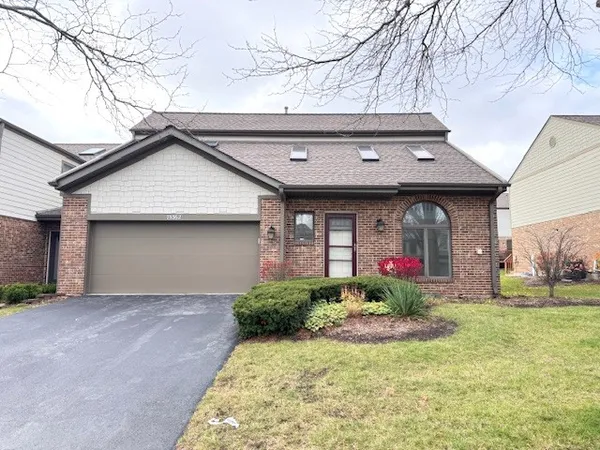 $2,950 | 7S362 Marion Way, Naperville, IL 60540