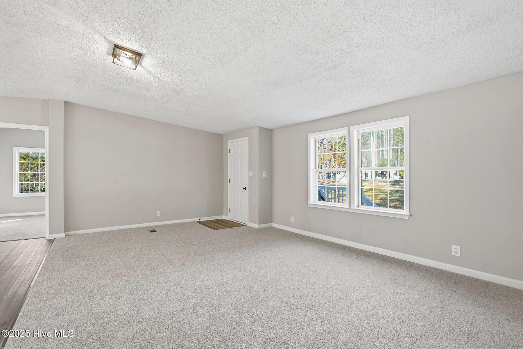 4062 Pine Tree Hollow Road Oxford, NC 27565 - Photo 8 of 27 Living Room