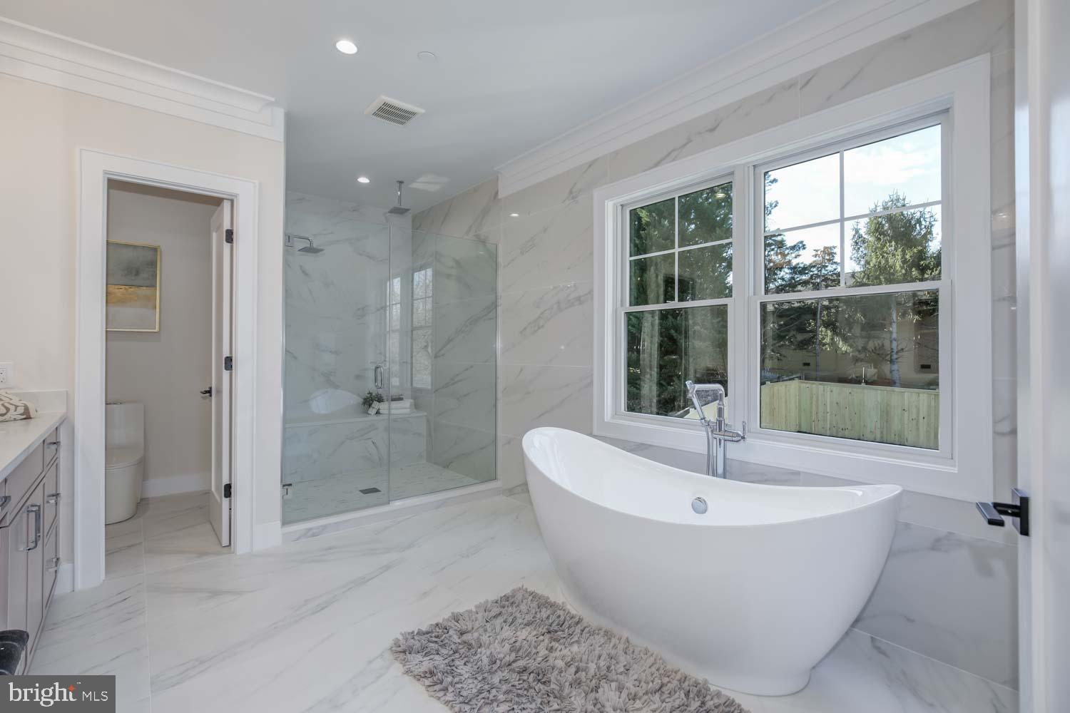 8914 Ridge Place Bethesda, MD 20817 - Photo 28 of 63 Gallery Image 28