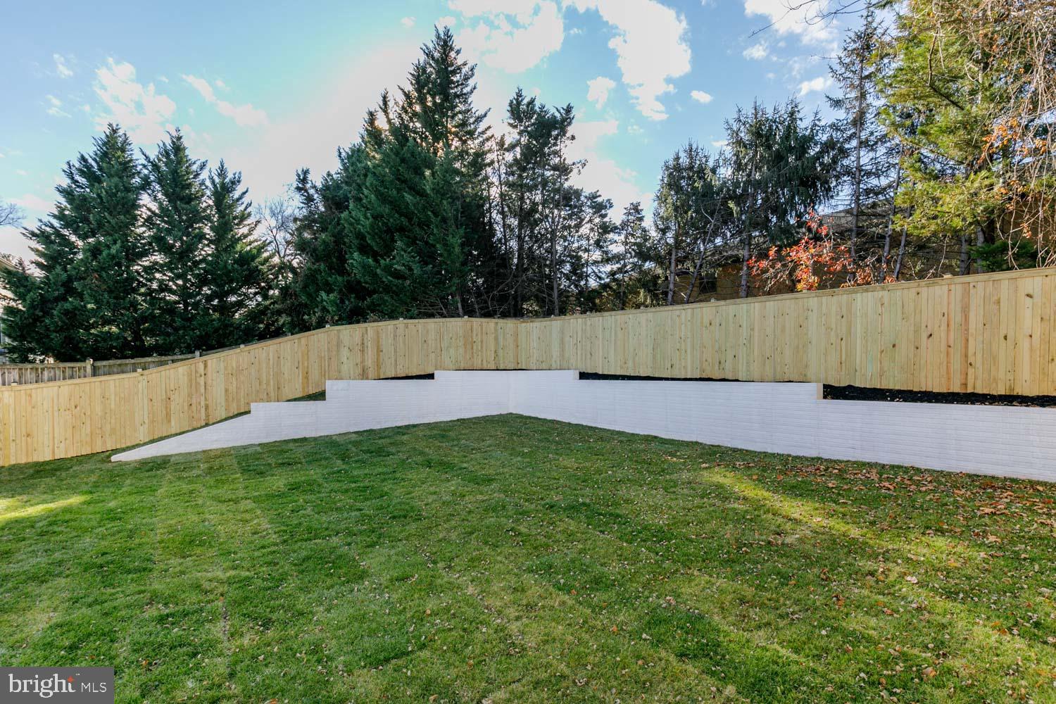 8914 Ridge Place Bethesda, MD 20817 - Photo 55 of 63 Gallery Image 55