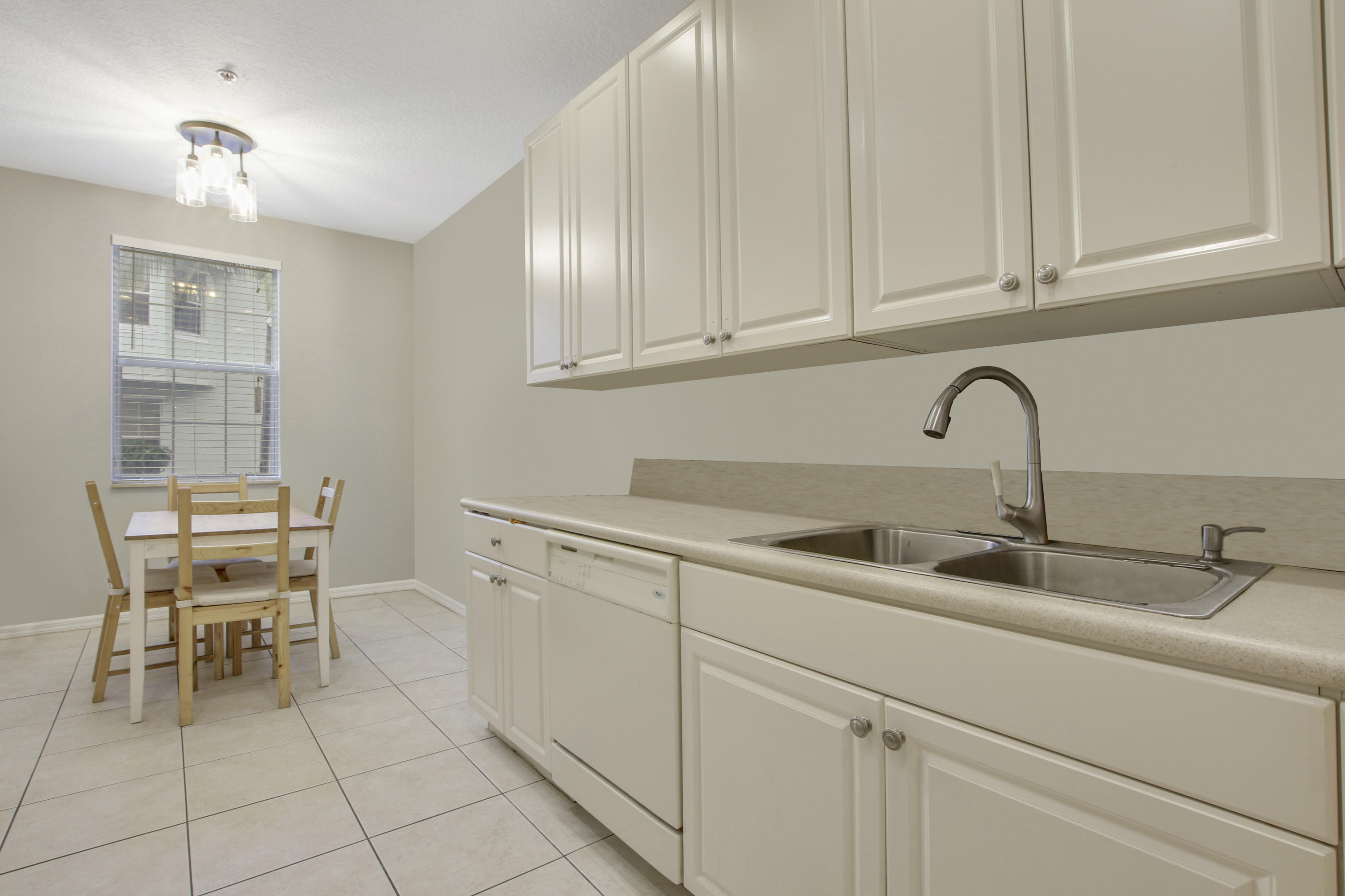 1575 Frederick Small Road Jupiter, FL 33458 - Photo 13 of 27 Kitchen