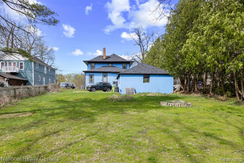 404 Main Street Fenton, MI 48430 - Photo 29 of 34 Gallery Image 29