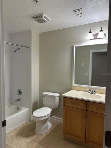 $2,500 | 6312 Buford Street, Unit 301, Orlando, FL 32835