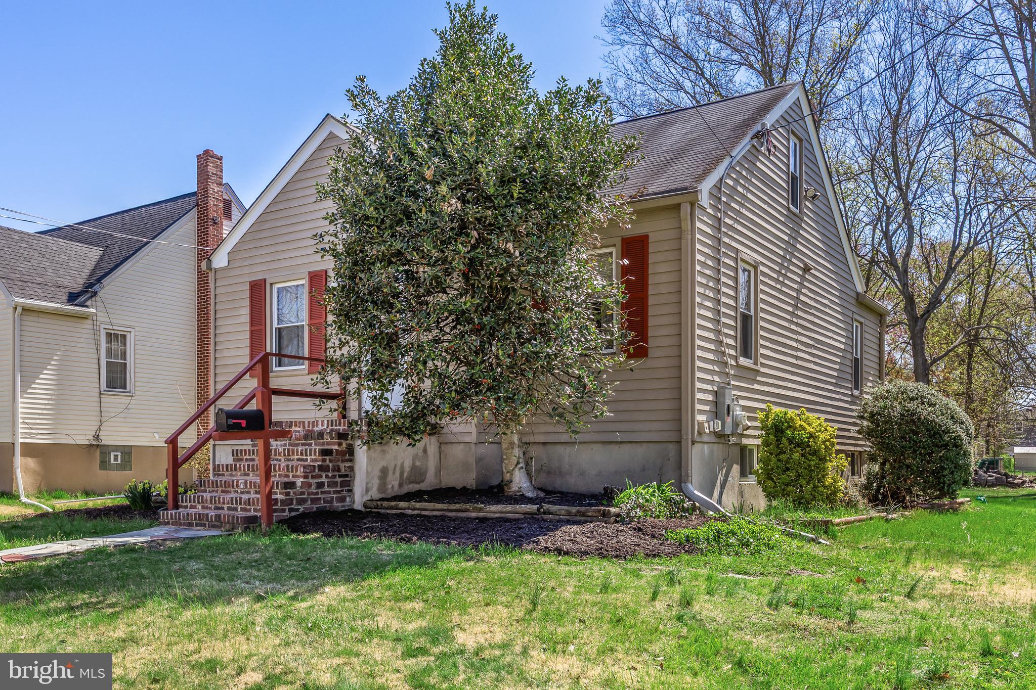 28 West Center Avenue Maple Shade, NJ 08052 - Photo 4 of 21