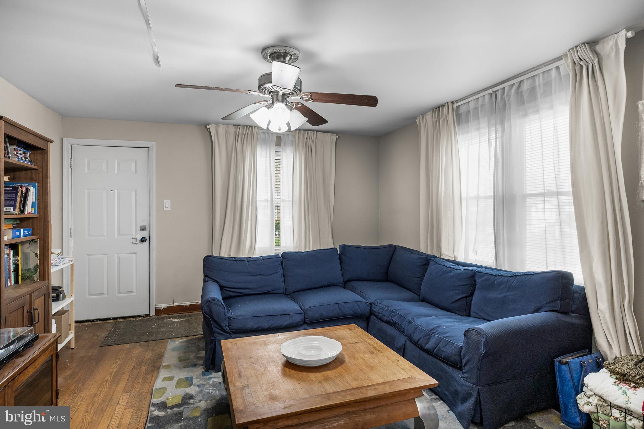 28 West Center Avenue Maple Shade, NJ 08052 - Photo 6 of 21