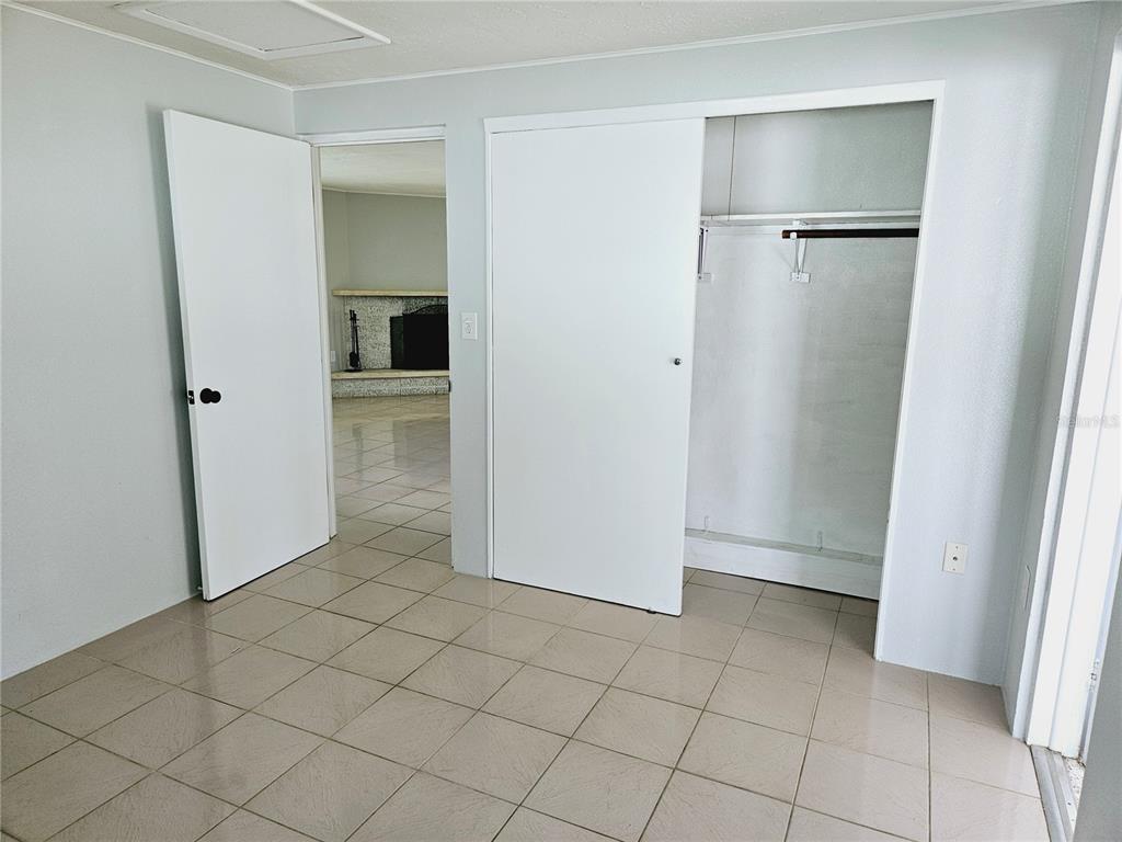 900 Nantucket Road Venice, FL 34293 - Photo 14 of 23