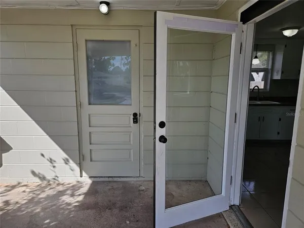 $1,800 | 900 Nantucket Road, Venice, FL 34293