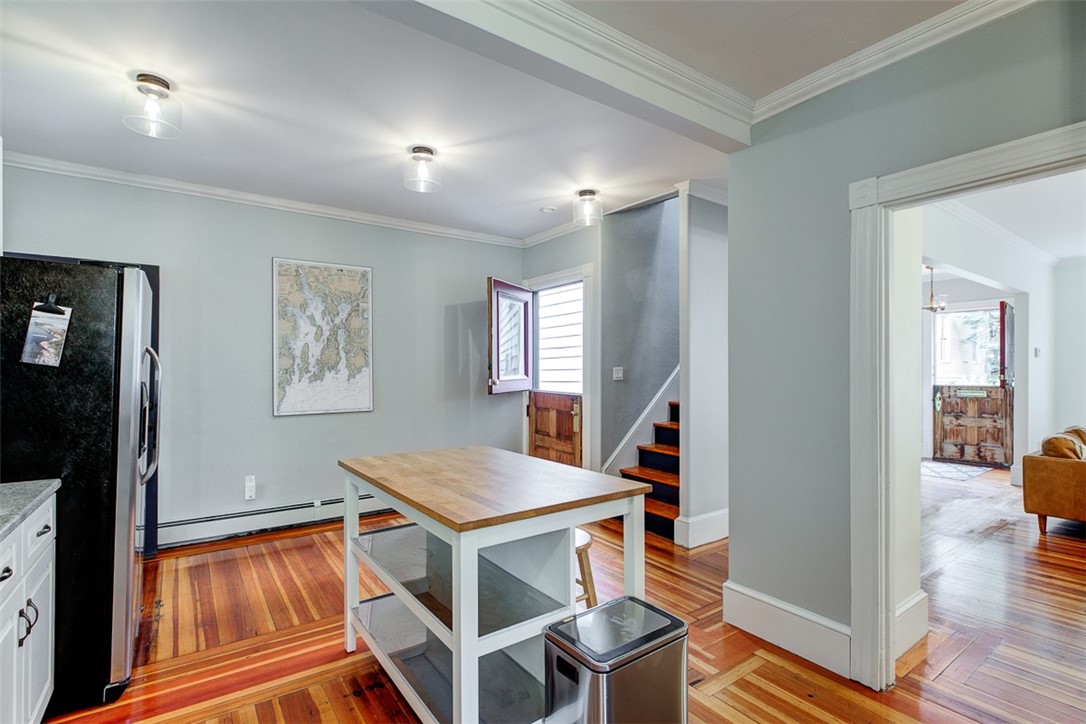 7 Division Street Newport, RI 02840 - Photo 12 of 22
