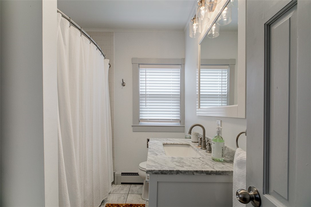 7 Division Street Newport, RI 02840 - Photo 18 of 22