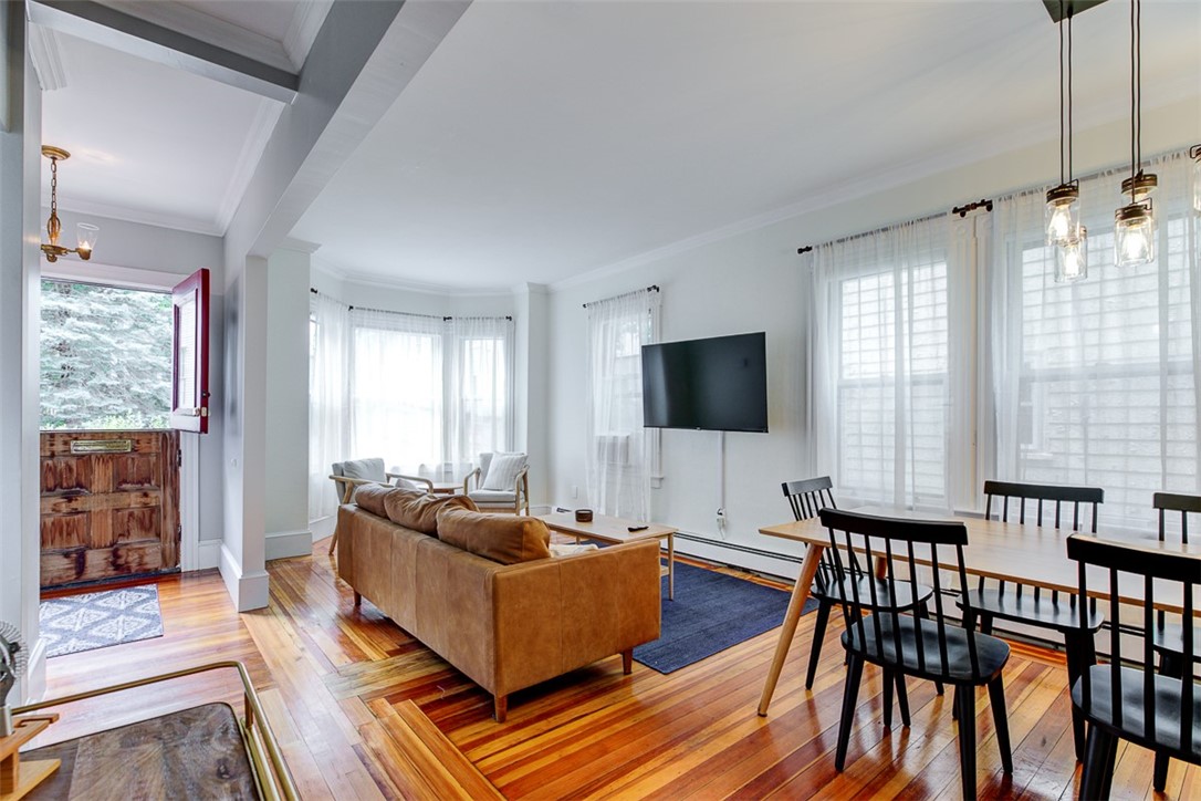 7 Division Street Newport, RI 02840 - Photo 3 of 22