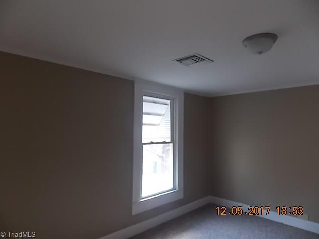 238 Hampton Road Asheboro, NC 27203 - Photo 6 of 14 Gallery Image 6