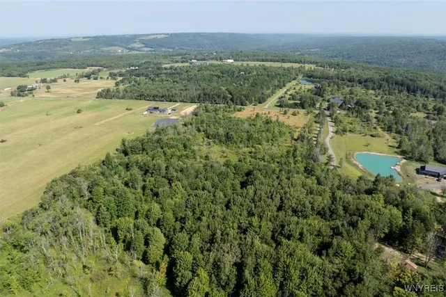 $89,900 | Murray Hill Road, Boston, NY 14025