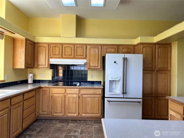 $750,000 | 6997 Bacon Lane Northeast, Moses Lake, WA 98837