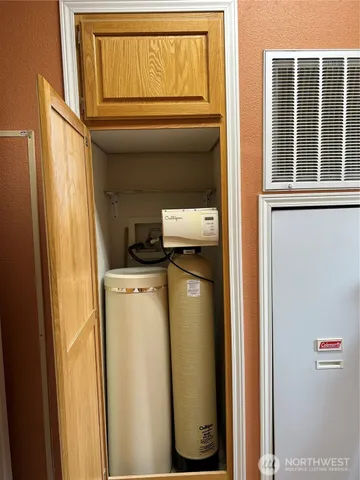 $750,000 | 6997 Bacon Lane Northeast, Moses Lake, WA 98837