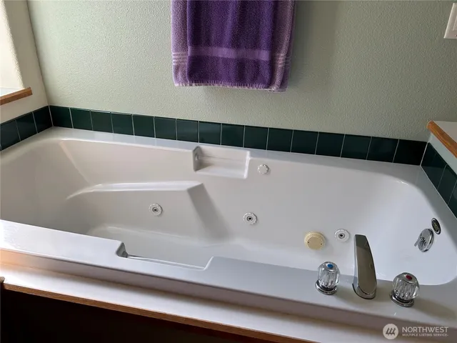 $750,000 | 6997 Bacon Lane Northeast, Moses Lake, WA 98837