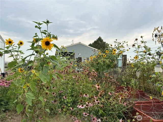 $750,000 | 6997 Bacon Lane Northeast, Moses Lake, WA 98837