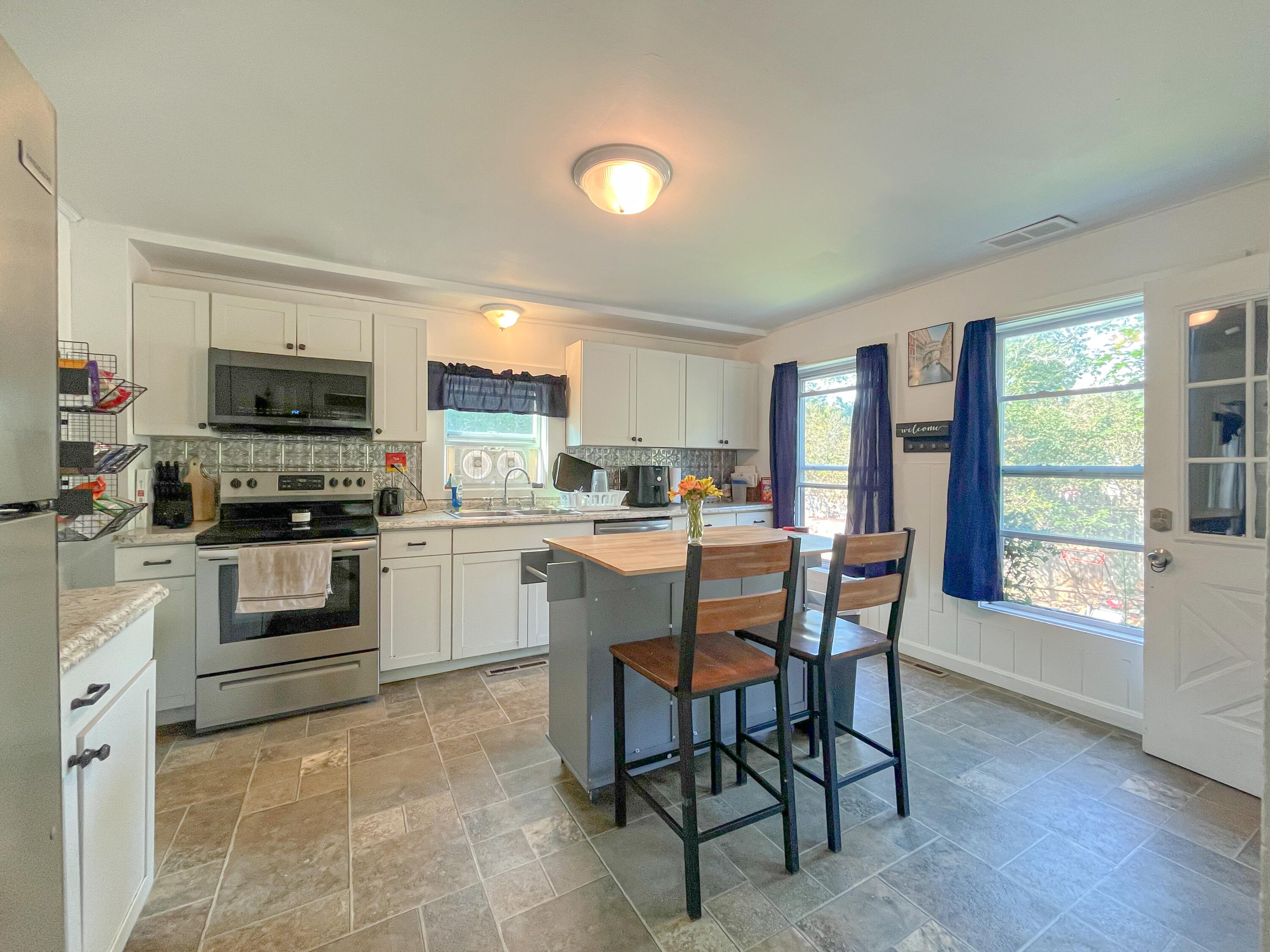 55 Chadbourne Road Standish, ME 04084 - Photo 11 of 60 55 Chadbourne Rd Standish -12
