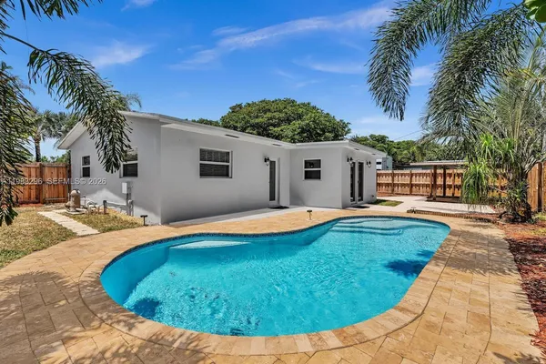 $3,600 | 2920 Northeast 8th Terrace, Pompano Beach, FL 33064