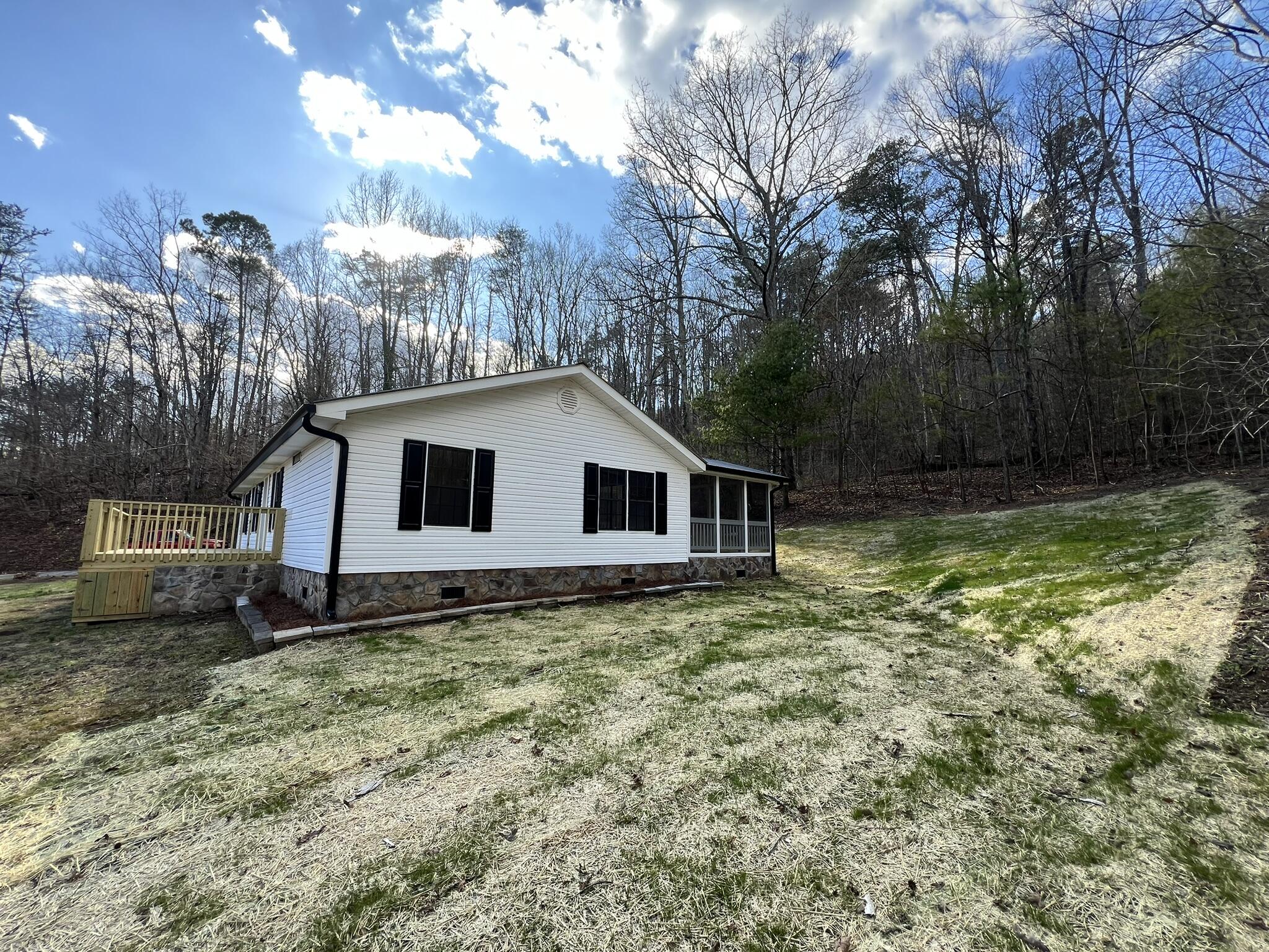 1749 Parksville Road Benton, TN 37307 - Photo 6 of 48 IMG_9641
