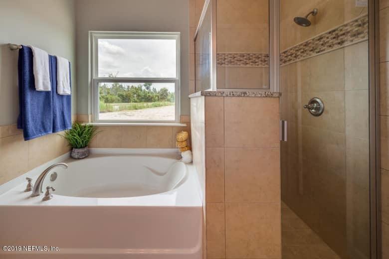 9981 Kevin Road Jacksonville, FL 32257 - Photo 13 of 27 Master Bathroom