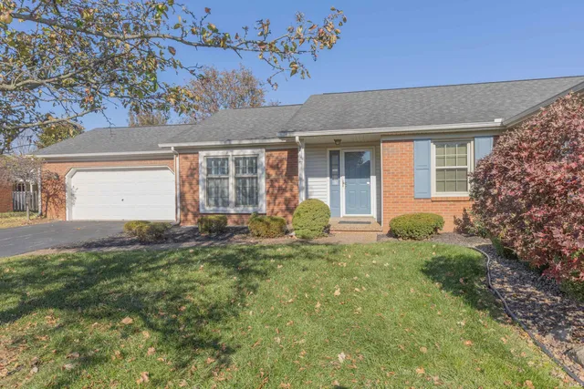 $214,900 | 728 Kingswood Drive, Evansville, IN 47715