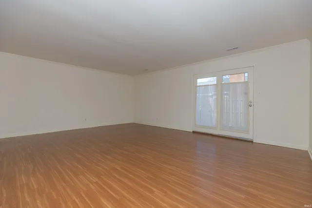 $214,900 | 728 Kingswood Drive, Evansville, IN 47715