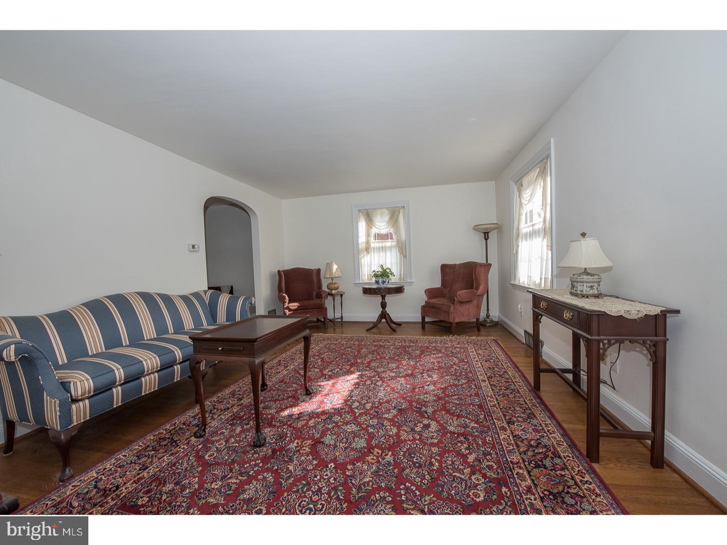 10 Longview Drive Springfield, PA 19064 - Photo 3 of 25