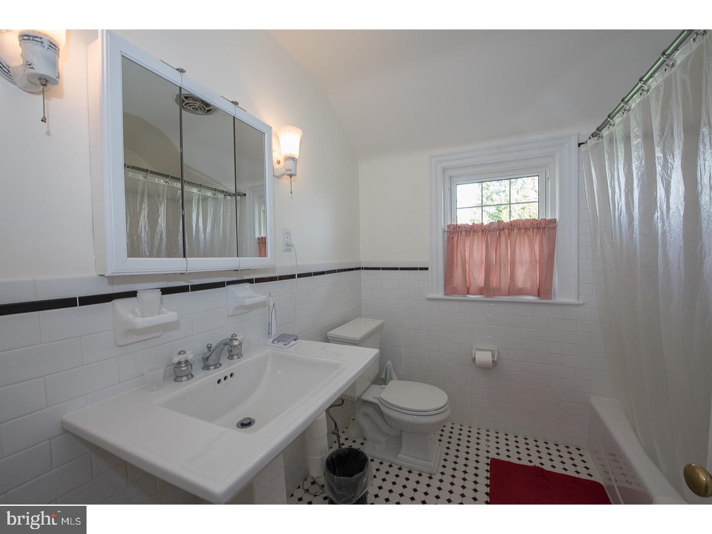 10 Longview Drive Springfield, PA 19064 - Photo 23 of 25