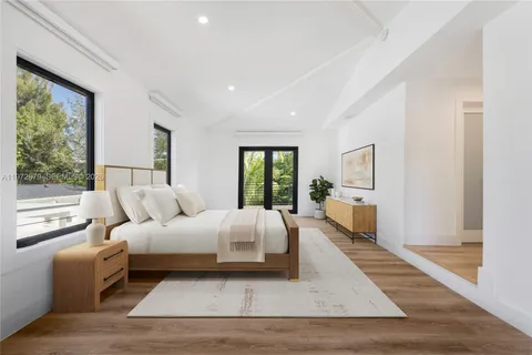 $1,749,000 | 7111 Southwest 63rd Avenue, South Miami, FL 33143