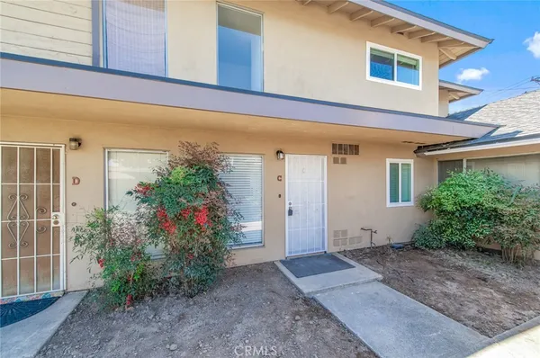 $3,195 | 14732 Del Amo Avenue, Unit C, Tustin, CA 92780