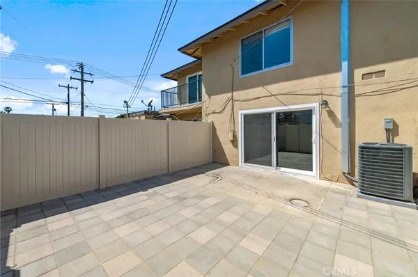 $3,195 | 14732 Del Amo Avenue, Unit C, Tustin, CA 92780