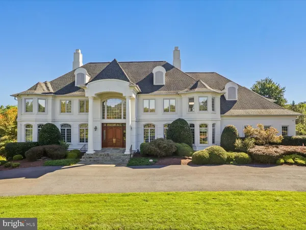 $3,250,000 | 12709 Greenbriar Road, Potomac, MD 20854