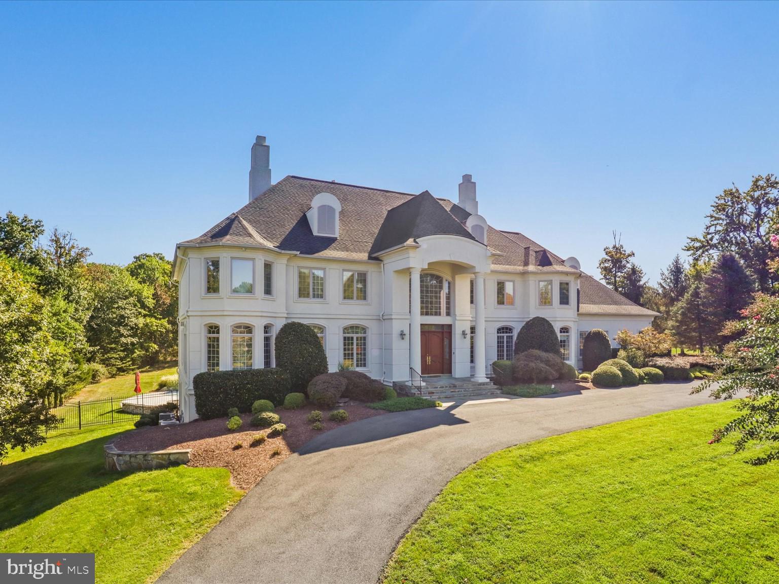 12709 Greenbriar Road Potomac, MD 20854 - Photo 15 of 120 Elegant estate with lush surroundings.