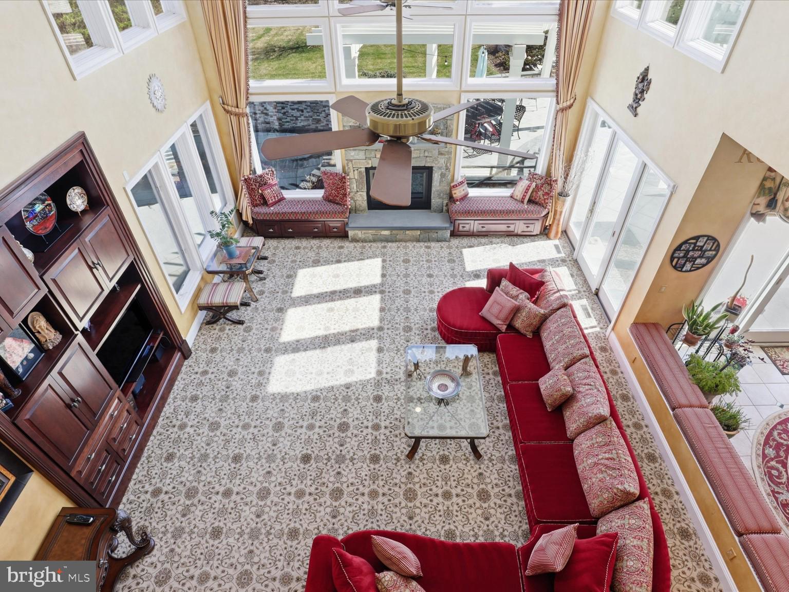 12709 Greenbriar Road Potomac, MD 20854 - Photo 6 of 120 Sunlit elegance in a spacious living area.