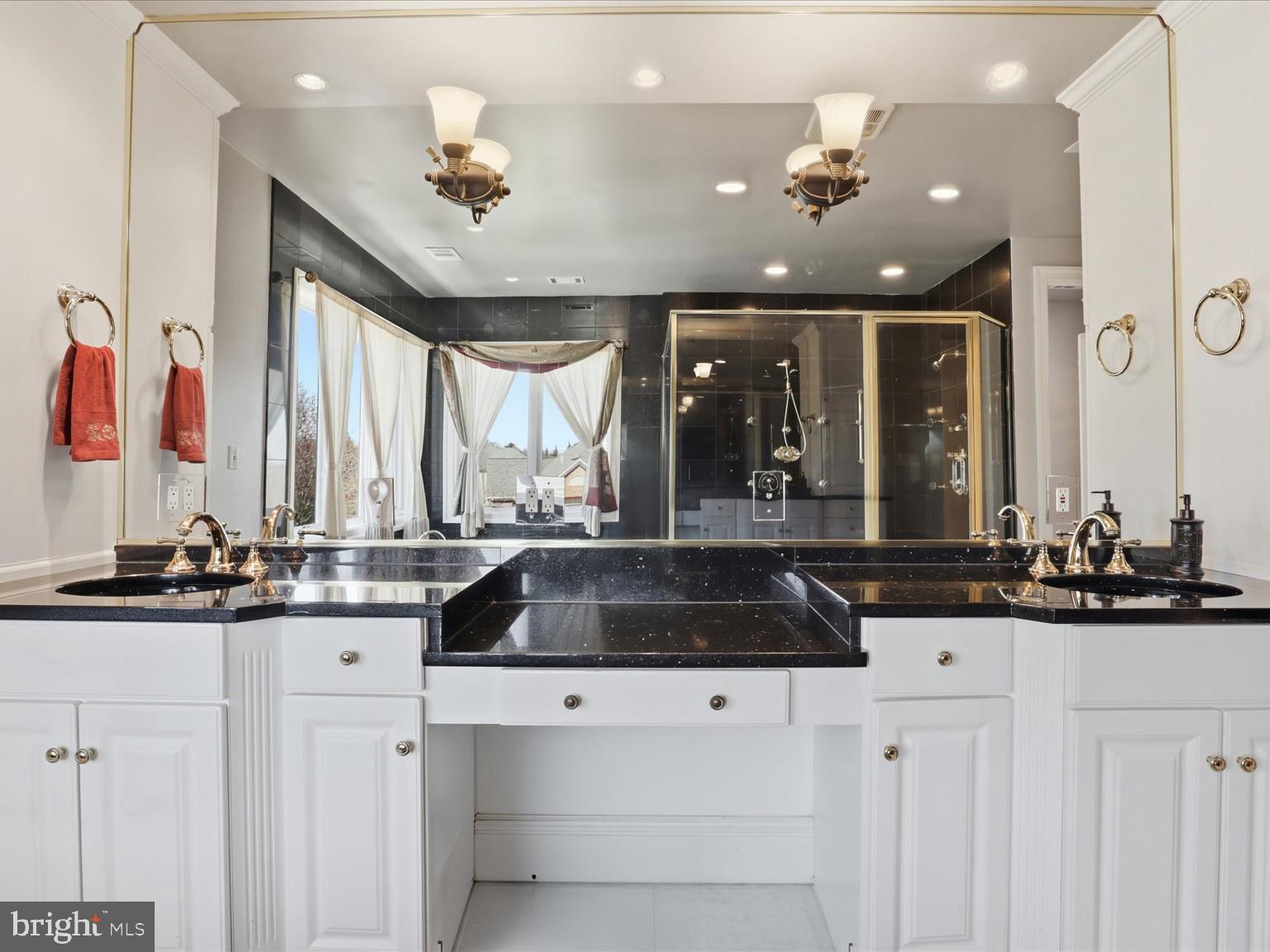 12709 Greenbriar Road Potomac, MD 20854 - Photo 67 of 120