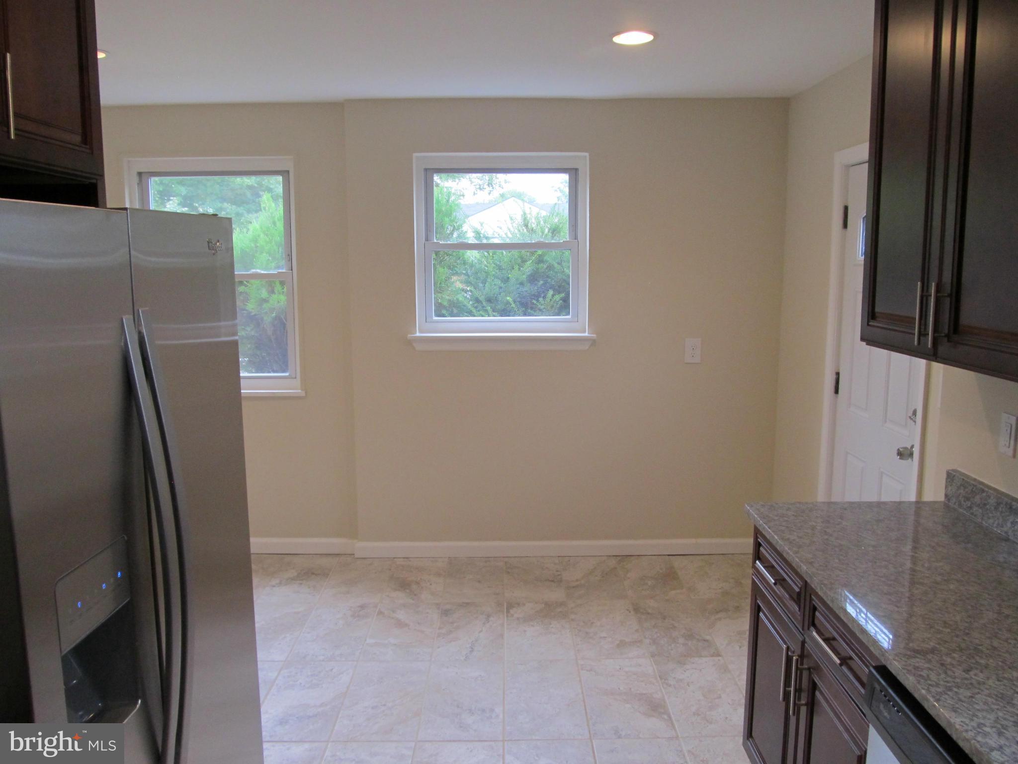 400 Indian Spring Drive Silver Spring, MD 20901 - Photo 20 of 29 Kitchen
